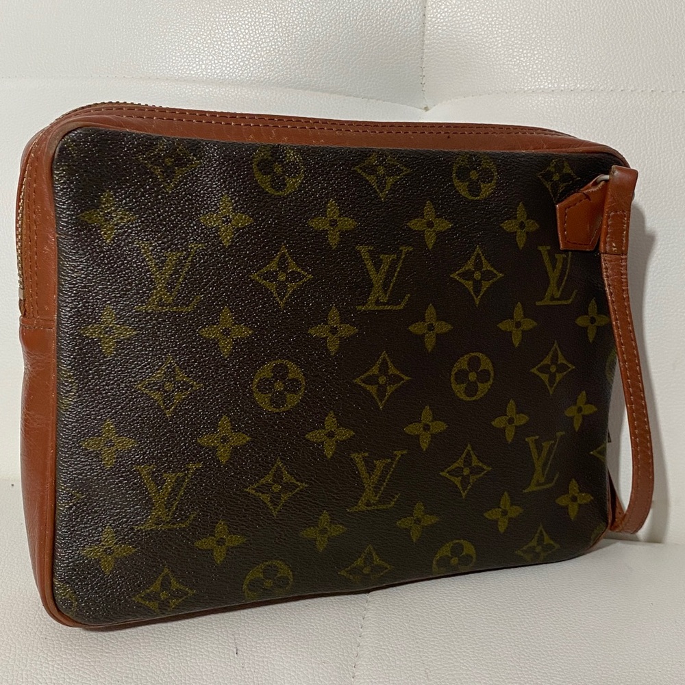 Authentic Louis Vuitton Monogram Vintage Pochette Sport PM Clutch